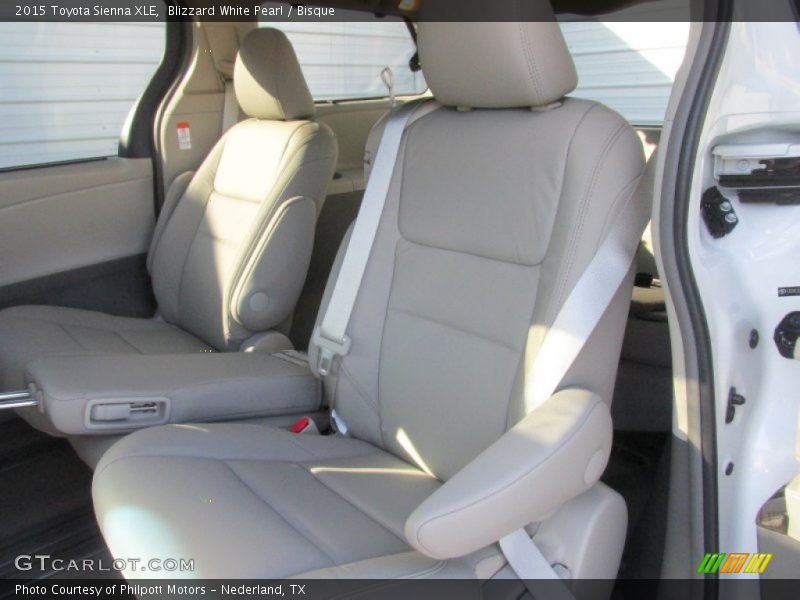 Blizzard White Pearl / Bisque 2015 Toyota Sienna XLE