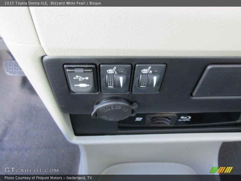 Blizzard White Pearl / Bisque 2015 Toyota Sienna XLE