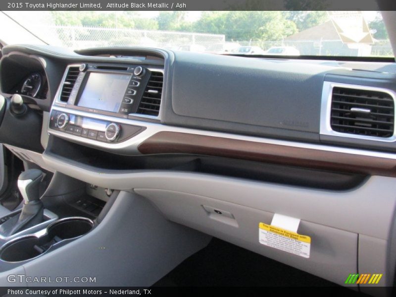 Attitude Black Metallic / Ash 2015 Toyota Highlander Limited