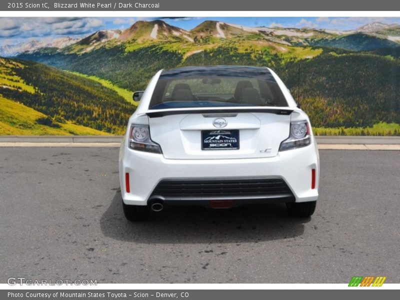 Blizzard White Pearl / Dark Charcoal 2015 Scion tC