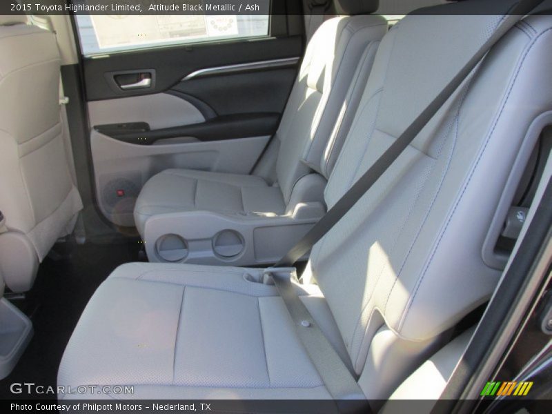 Attitude Black Metallic / Ash 2015 Toyota Highlander Limited