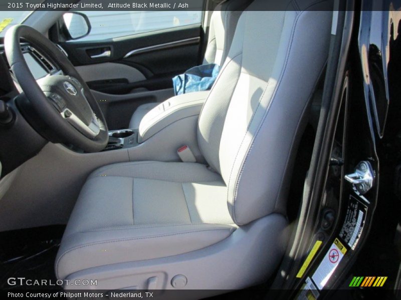 Attitude Black Metallic / Ash 2015 Toyota Highlander Limited