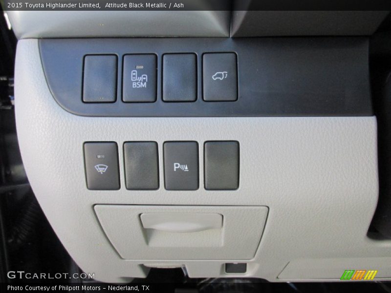 Attitude Black Metallic / Ash 2015 Toyota Highlander Limited