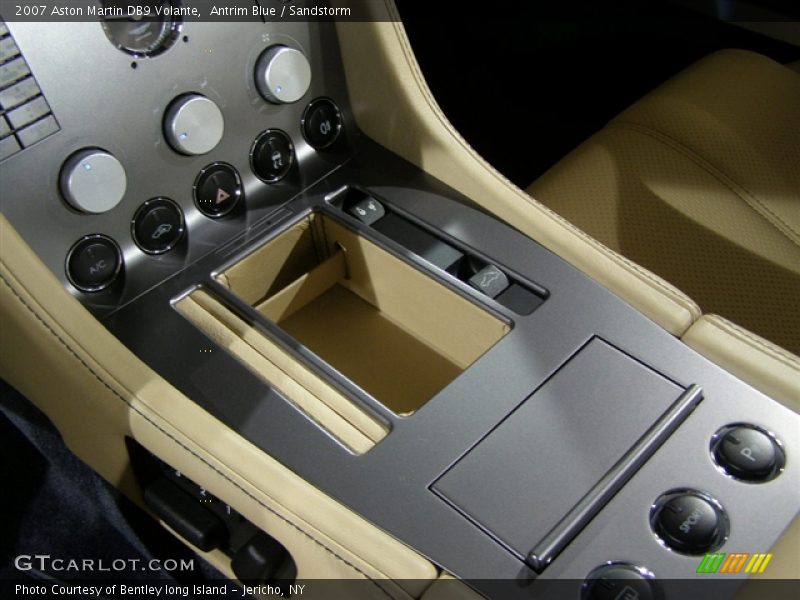 2007 Aston Martin DB9 Volante, Antrim Blue/Sandstorm, Front Console 3 - 2007 Aston Martin DB9 Volante