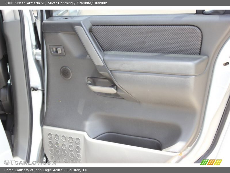 Silver Lightning / Graphite/Titanium 2006 Nissan Armada SE