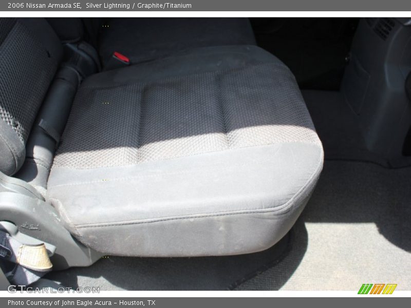 Silver Lightning / Graphite/Titanium 2006 Nissan Armada SE