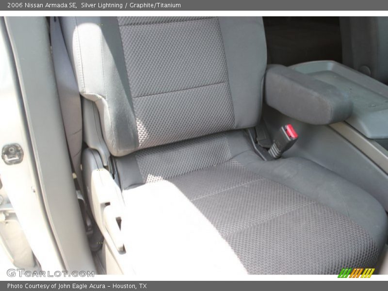 Silver Lightning / Graphite/Titanium 2006 Nissan Armada SE