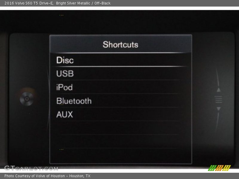 Bright Silver Metallic / Off-Black 2016 Volvo S60 T5 Drive-E