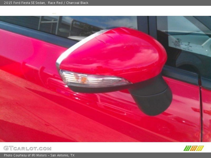 Race Red / Charcoal Black 2015 Ford Fiesta SE Sedan
