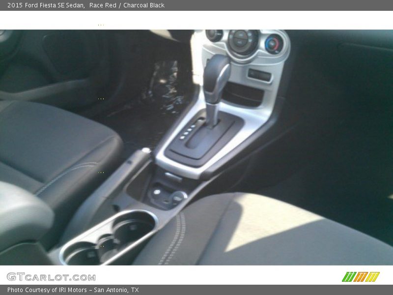 Race Red / Charcoal Black 2015 Ford Fiesta SE Sedan