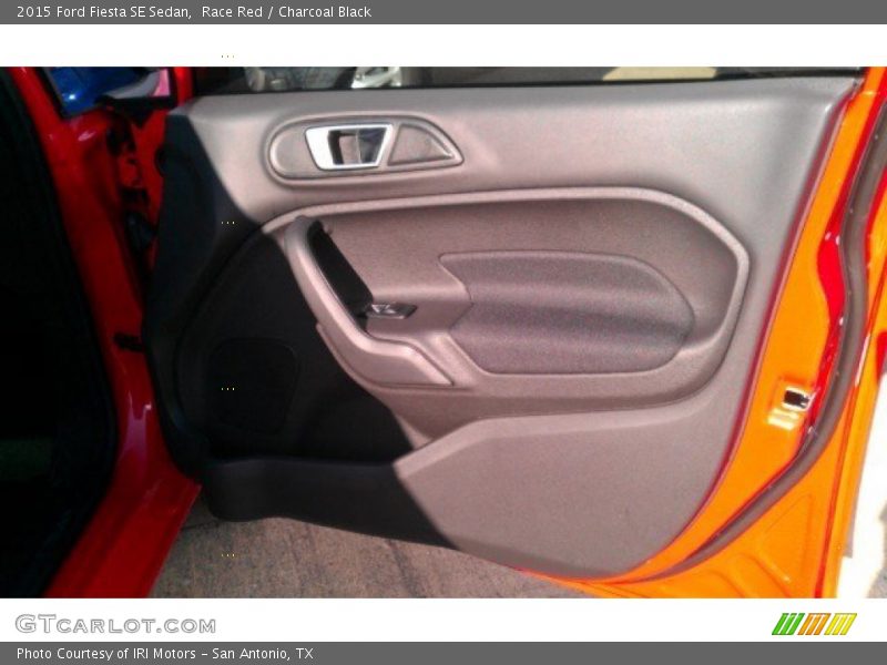 Race Red / Charcoal Black 2015 Ford Fiesta SE Sedan