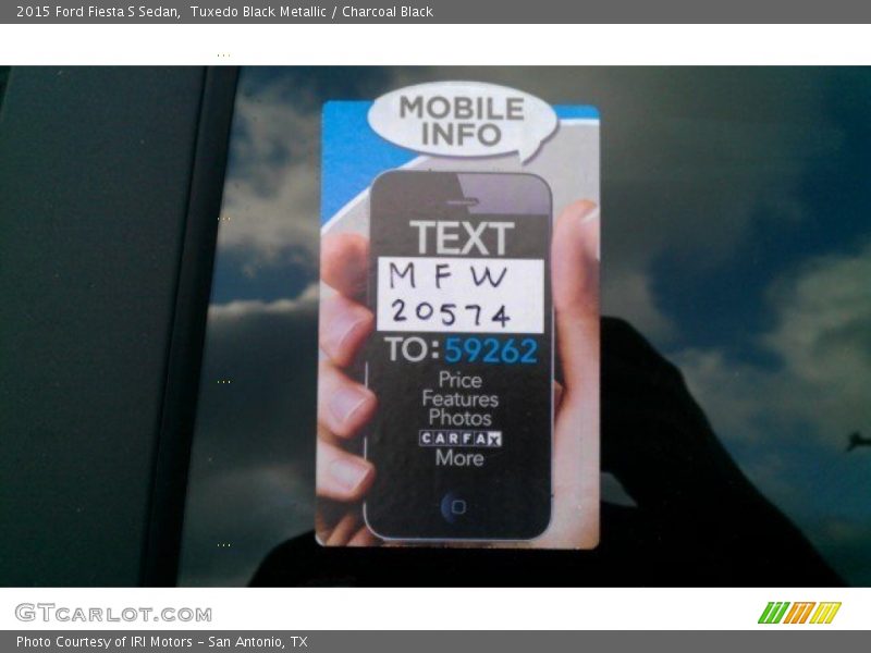Tuxedo Black Metallic / Charcoal Black 2015 Ford Fiesta S Sedan