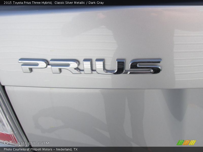 Classic Silver Metallic / Dark Gray 2015 Toyota Prius Three Hybrid