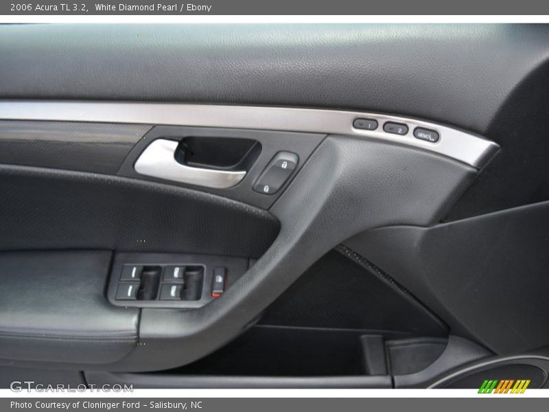 White Diamond Pearl / Ebony 2006 Acura TL 3.2
