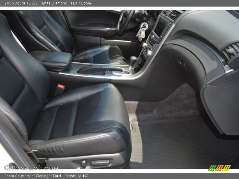 White Diamond Pearl / Ebony 2006 Acura TL 3.2