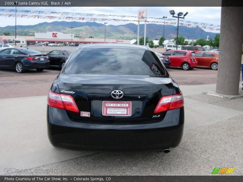 Black / Ash 2009 Toyota Camry XLE