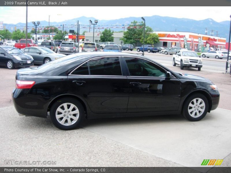 Black / Ash 2009 Toyota Camry XLE