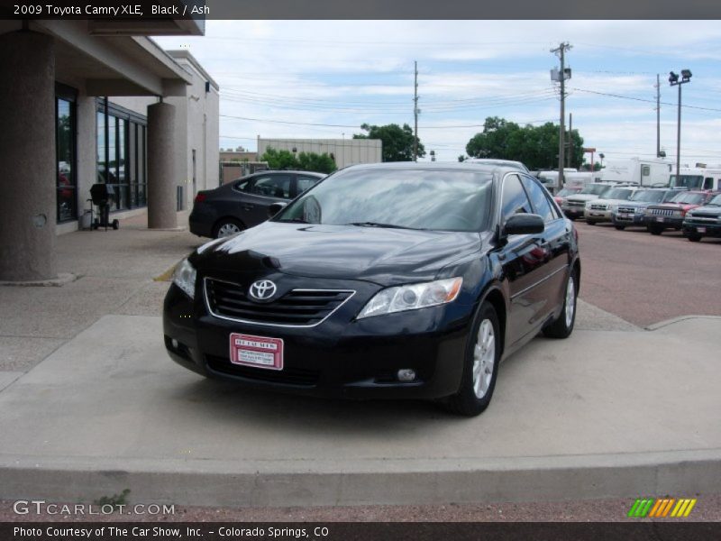 Black / Ash 2009 Toyota Camry XLE