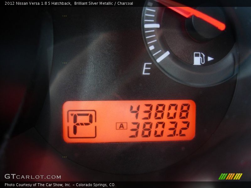 Brilliant Silver Metallic / Charcoal 2012 Nissan Versa 1.8 S Hatchback