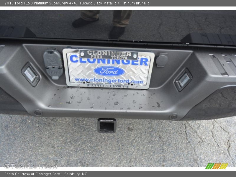 Tuxedo Black Metallic / Platinum Brunello 2015 Ford F150 Platinum SuperCrew 4x4