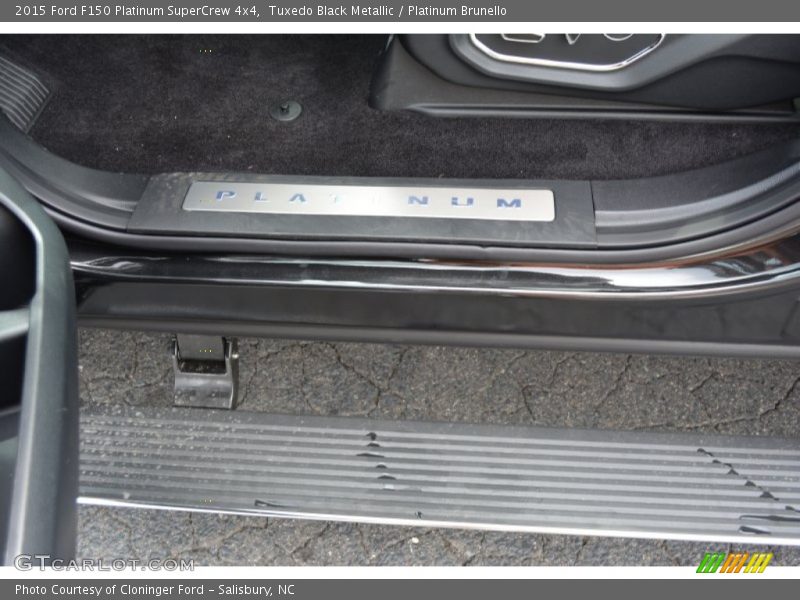 Tuxedo Black Metallic / Platinum Brunello 2015 Ford F150 Platinum SuperCrew 4x4