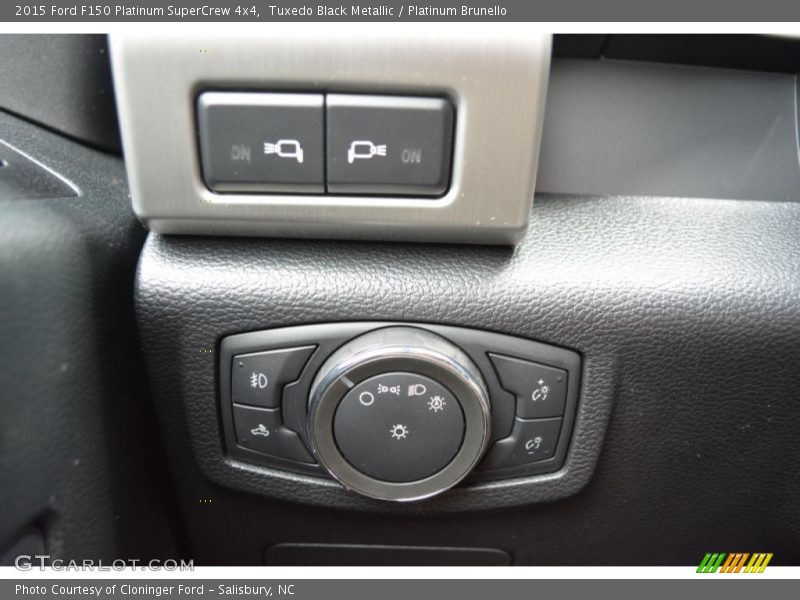 Tuxedo Black Metallic / Platinum Brunello 2015 Ford F150 Platinum SuperCrew 4x4