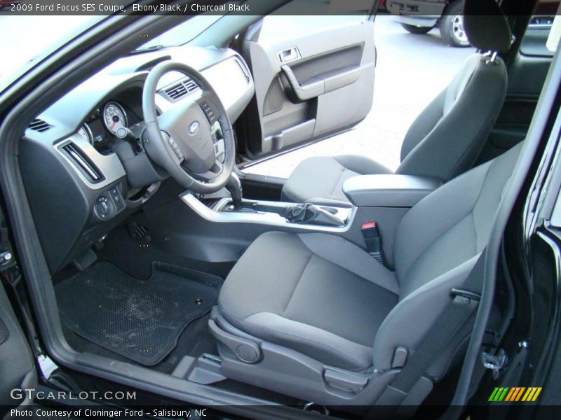 Ebony Black / Charcoal Black 2009 Ford Focus SES Coupe