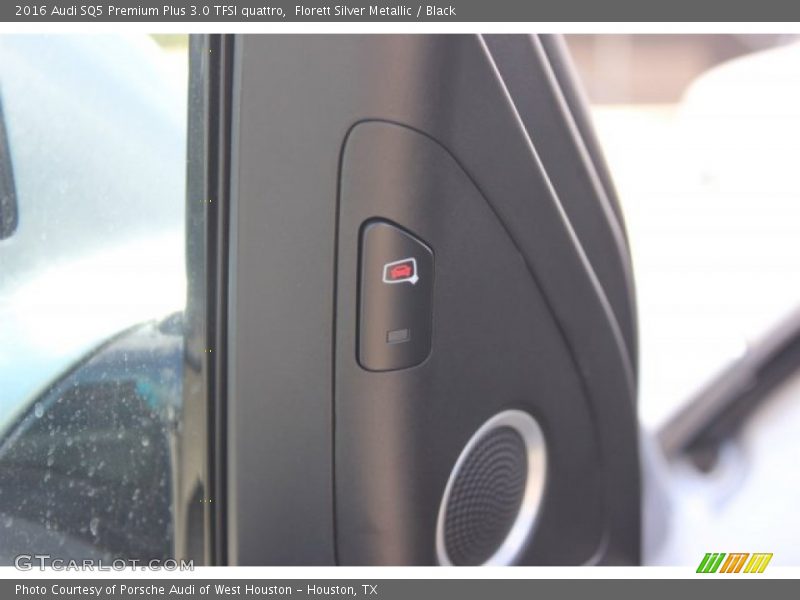 Florett Silver Metallic / Black 2016 Audi SQ5 Premium Plus 3.0 TFSI quattro
