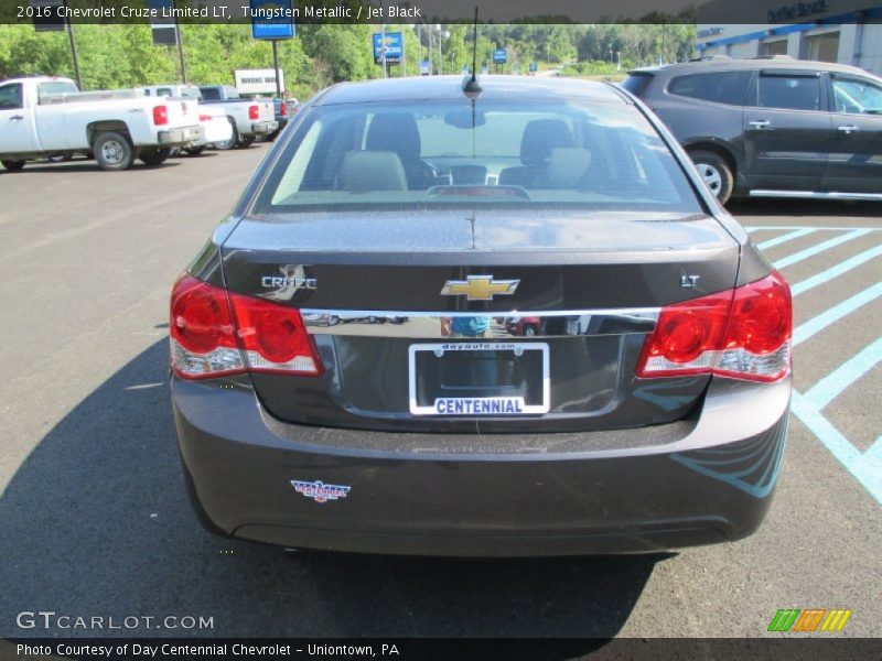 Tungsten Metallic / Jet Black 2016 Chevrolet Cruze Limited LT