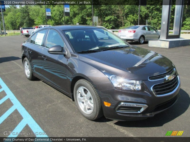 Tungsten Metallic / Jet Black 2016 Chevrolet Cruze Limited LT