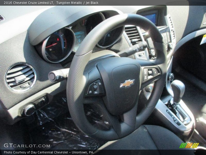 Tungsten Metallic / Jet Black 2016 Chevrolet Cruze Limited LT