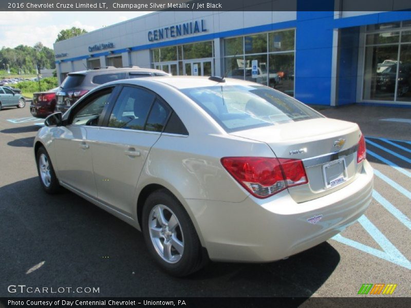Champagne Silver Metallic / Jet Black 2016 Chevrolet Cruze Limited LT