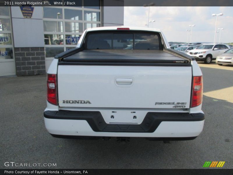 White / Black 2011 Honda Ridgeline RTL