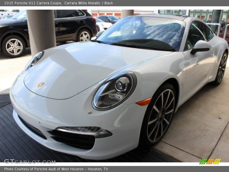 Front 3/4 View of 2015 911 Carrera Coupe
