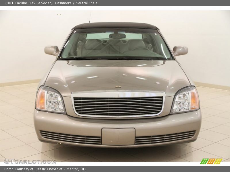 Cashmere / Neutral Shale 2001 Cadillac DeVille Sedan