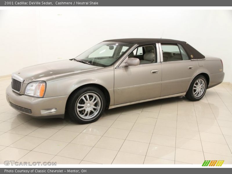 Cashmere / Neutral Shale 2001 Cadillac DeVille Sedan