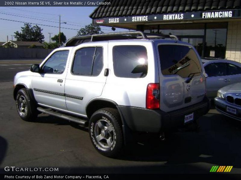 Silver Ice Metallic / Gray Celadon 2002 Nissan Xterra SE V6