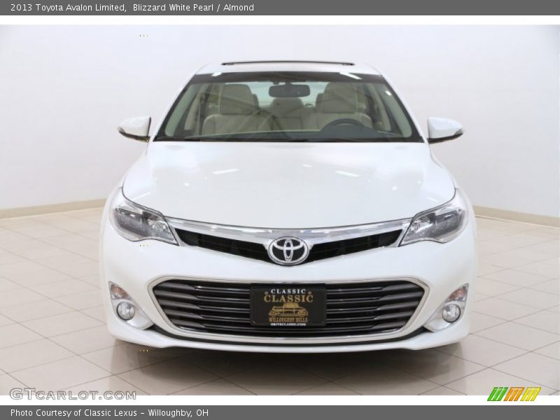 Blizzard White Pearl / Almond 2013 Toyota Avalon Limited