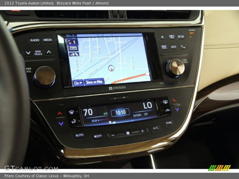 Blizzard White Pearl / Almond 2013 Toyota Avalon Limited