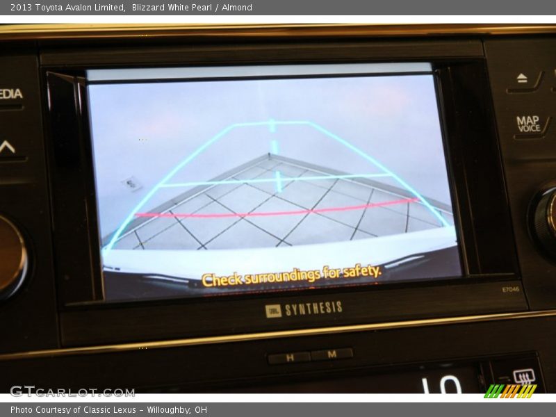 Blizzard White Pearl / Almond 2013 Toyota Avalon Limited