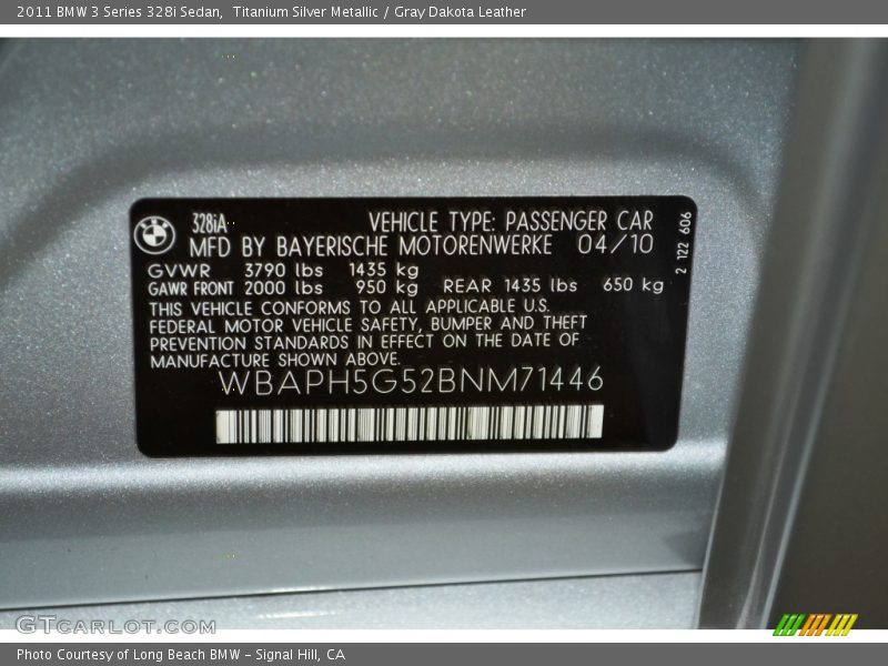 Titanium Silver Metallic / Gray Dakota Leather 2011 BMW 3 Series 328i Sedan