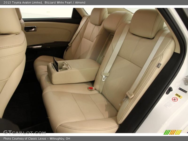 Blizzard White Pearl / Almond 2013 Toyota Avalon Limited