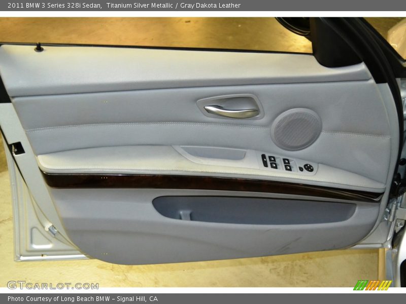 Titanium Silver Metallic / Gray Dakota Leather 2011 BMW 3 Series 328i Sedan