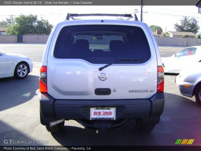 Silver Ice Metallic / Gray Celadon 2002 Nissan Xterra SE V6