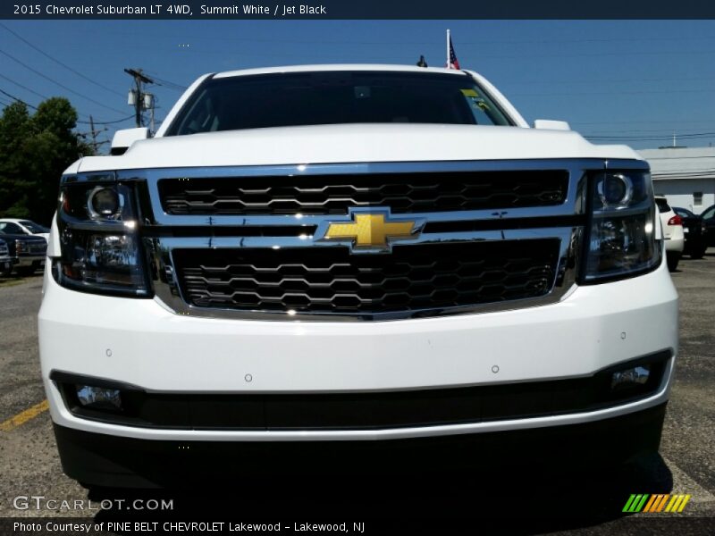 Summit White / Jet Black 2015 Chevrolet Suburban LT 4WD