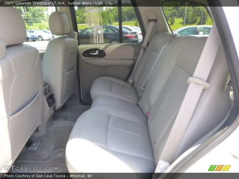 Summit White / Light Gray 2007 Chevrolet TrailBlazer LT 4x4