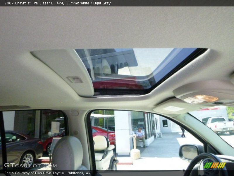 Summit White / Light Gray 2007 Chevrolet TrailBlazer LT 4x4