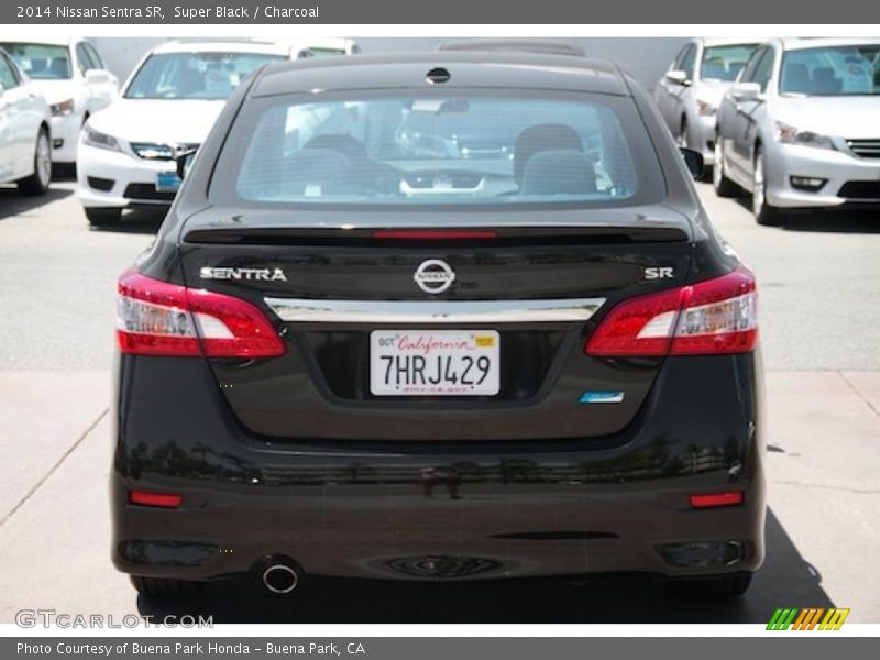 Super Black / Charcoal 2014 Nissan Sentra SR