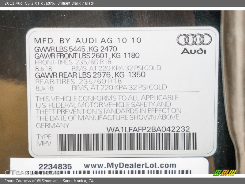 Brilliant Black / Black 2011 Audi Q5 2.0T quattro