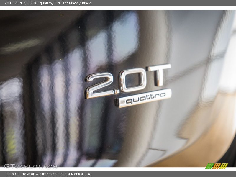 Brilliant Black / Black 2011 Audi Q5 2.0T quattro